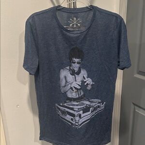 Bruce Lee Men's Blue Graphic DJ Crewneck Tee by bna78